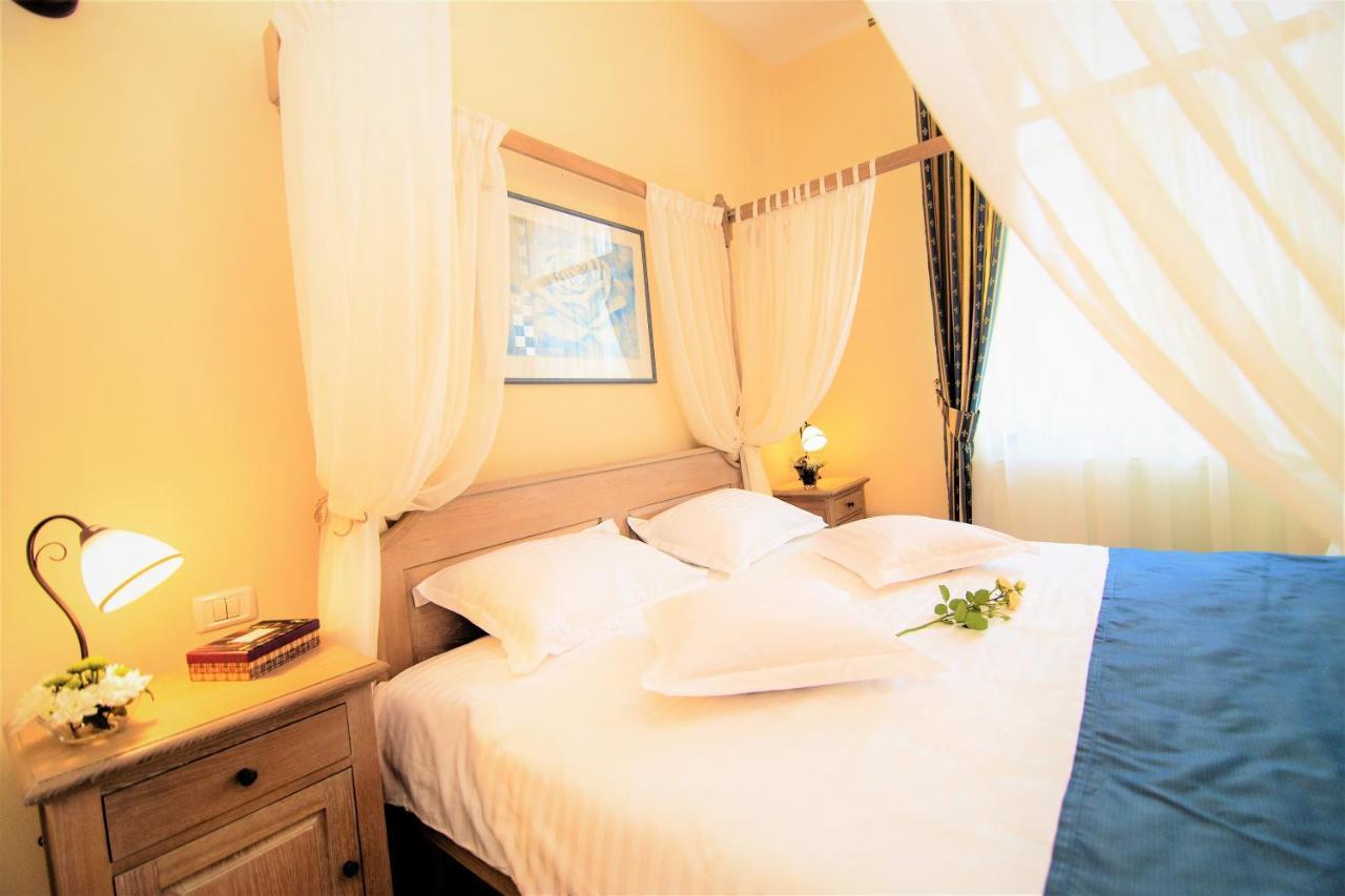 Karlhof Hotel Sebes  Ngoại thất bức ảnh