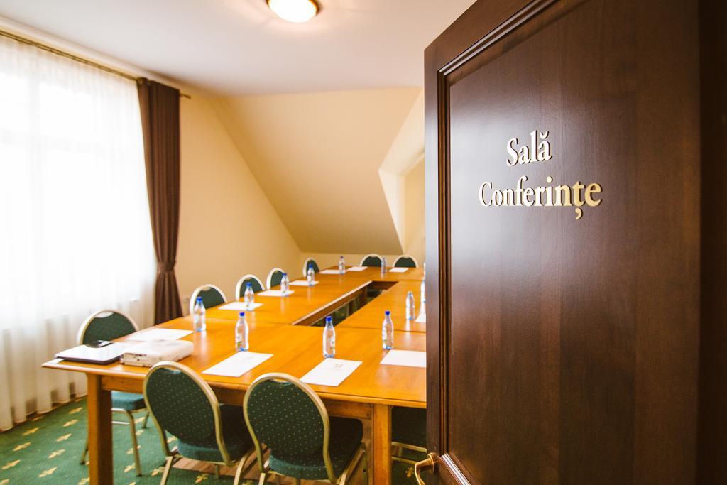 Karlhof Hotel Sebes  Ngoại thất bức ảnh